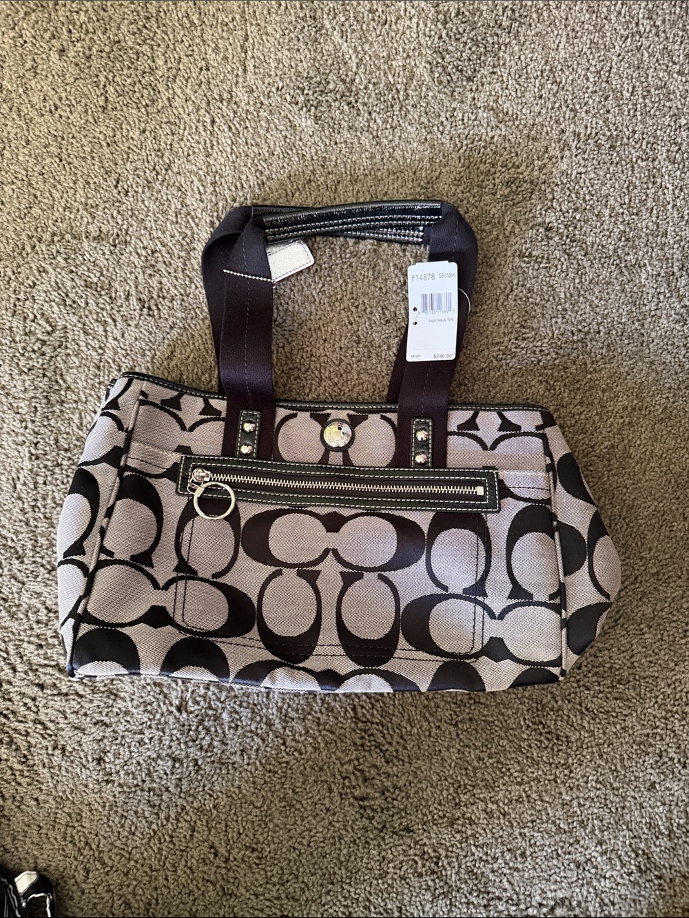 New Coach Signature-Pattern Canvas Tote Bag in Black Fuschia lining